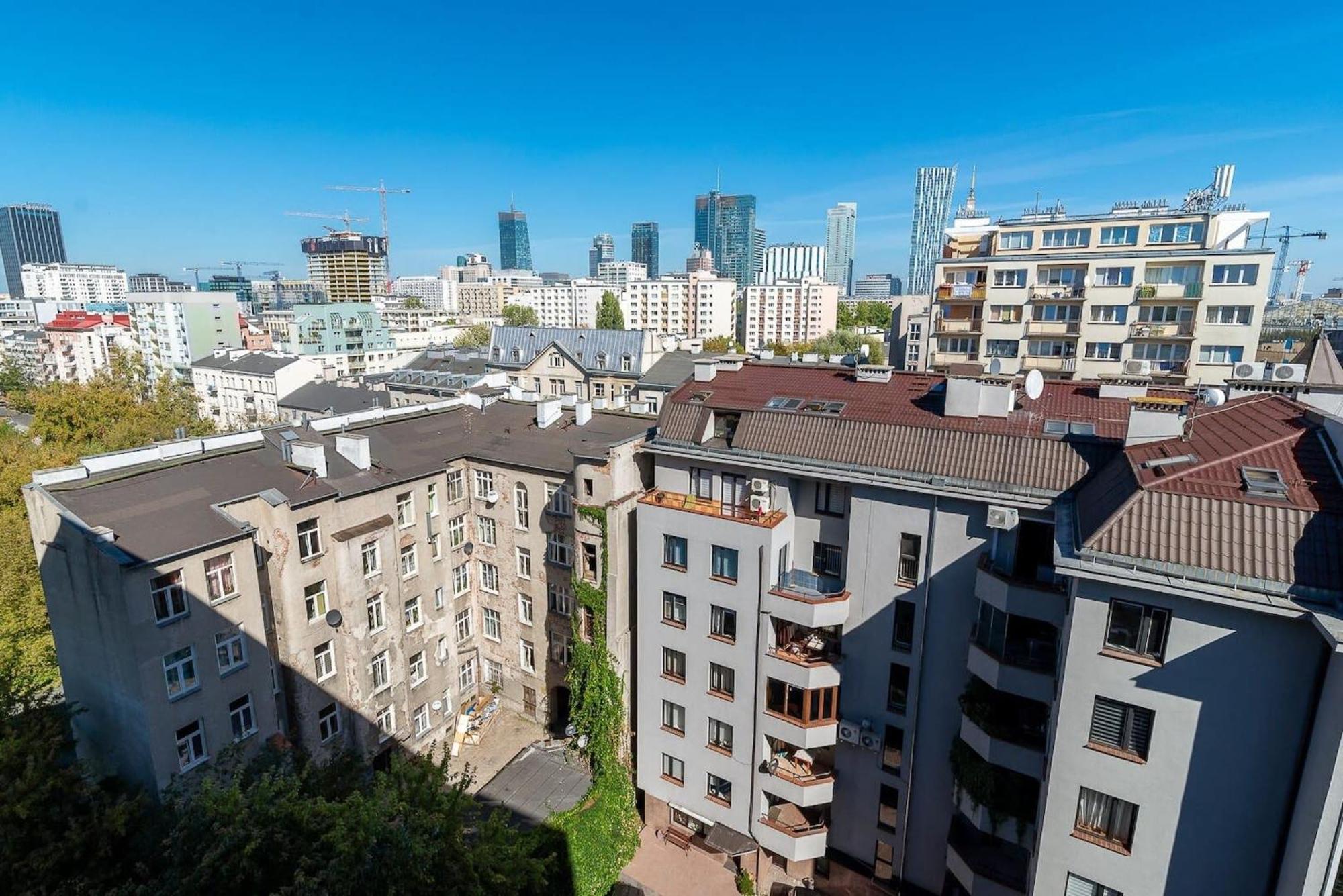 Navy Aesthetic Apartment With Balcony By Noclegi Renters Varsóvia Exterior foto